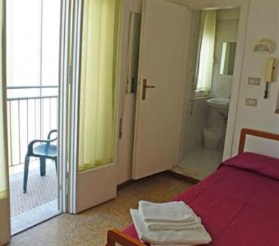 фото отеля Smartfun Marina Centre Hotel Rimini