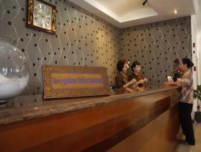 фото отеля Hotel Bumi Asih Medan