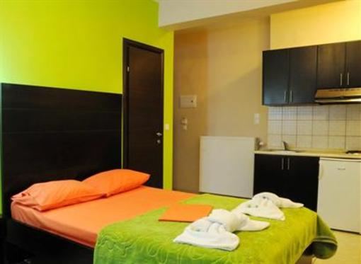 фото отеля Golden Beach Hotel & Apartments