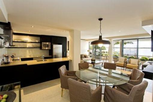 фото отеля Noosa Pacific Riverfront Resort
