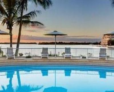 фото отеля Noosa Pacific Riverfront Resort