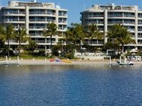 Noosa Pacific Riverfront Resort