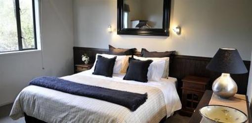 фото отеля Poets Corner Lodge Waihi