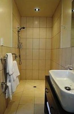 фото отеля Poets Corner Lodge Waihi