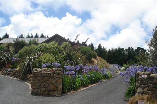 фото отеля Poets Corner Lodge Waihi