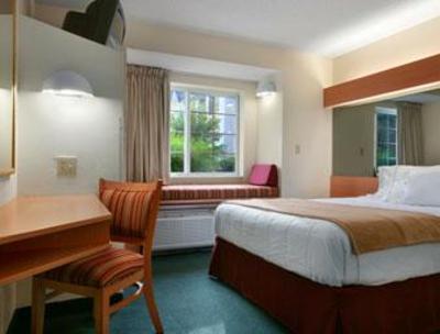 фото отеля Microtel Southern Pines