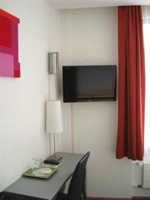 фото отеля Hotel Waldhorn Bern