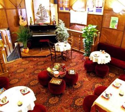 фото отеля Hotel Les Fresques