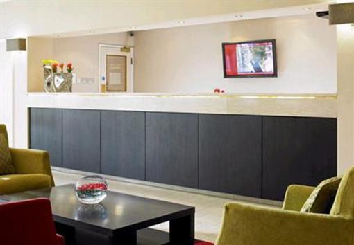фото отеля Marriott Cheshunt Hotel