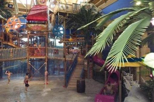 фото отеля Castaway Bay Resort