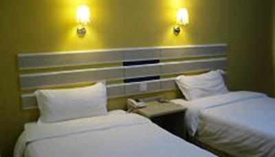 фото отеля Weekends Holiday Hotel