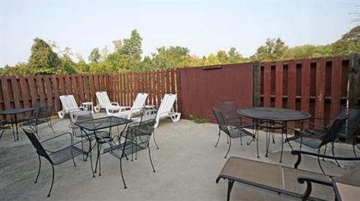 фото отеля Ashford Suites Hotel