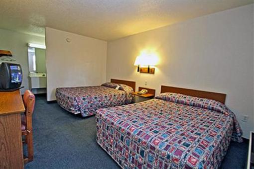 фото отеля Motel 6 West Topeka