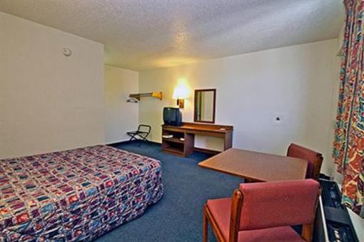 фото отеля Motel 6 West Topeka