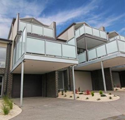 фото отеля 7 Falls Apartments