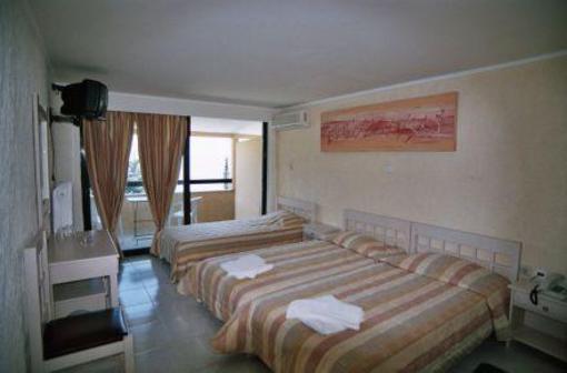 фото отеля Montaniola Hotel Corfu