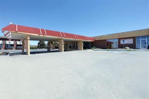 фото отеля Luxury Inn & Suites Alamogordo