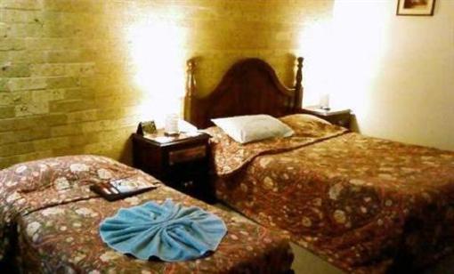фото отеля Lincoln Cottage Motor Inn