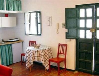 фото отеля Apartamentos Corral del Conde