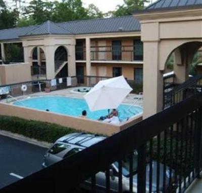 фото отеля Clarion Inn Aiken