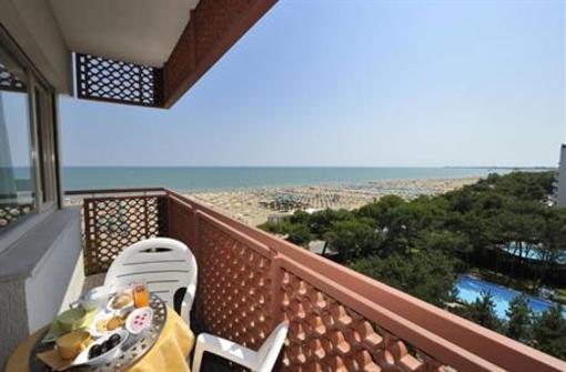 фото отеля American Hotel Lignano Sabbiadoro