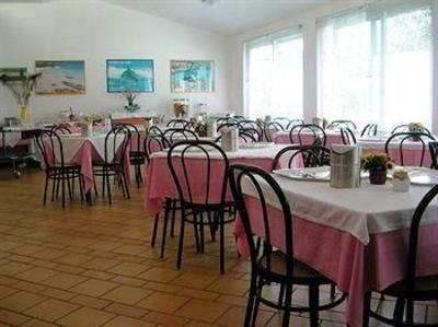фото отеля Hotel Nido d'Aquila La Maddalena