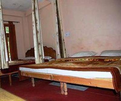фото отеля Hotel Kunal and Cottages