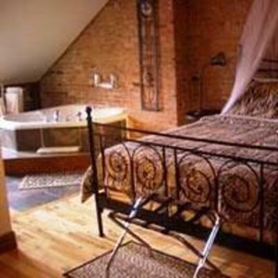 фото отеля All Suite VIP Loft Montreal