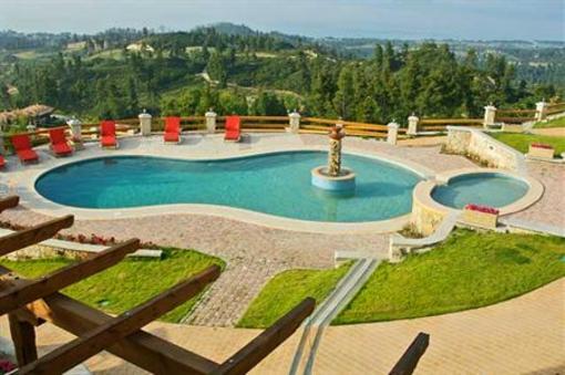 фото отеля Akritas Ef Zin Villas & Suites