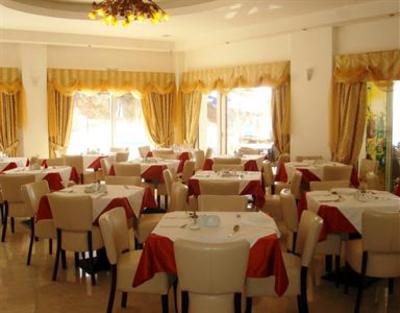 фото отеля Royal Mare Hotel