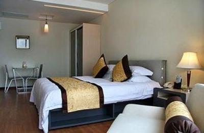 фото отеля East King Business Hotel