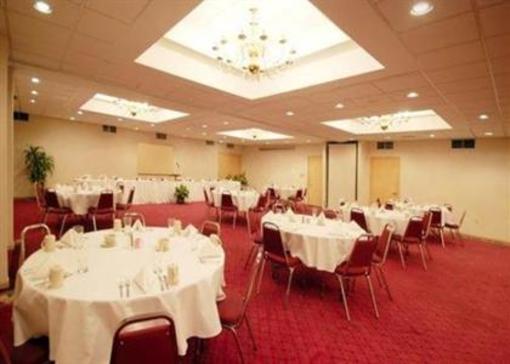 фото отеля Extend a Suites Meridian MS