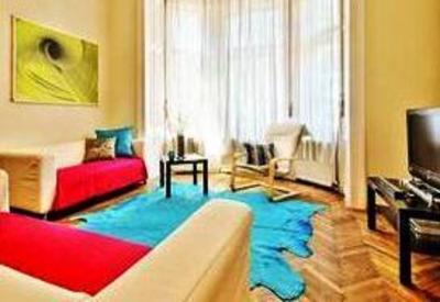 фото отеля City Center Apartments - Bajnok 17