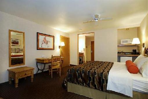 фото отеля Aarchway Inn
