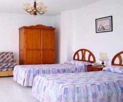 фото отеля Hotel Candano