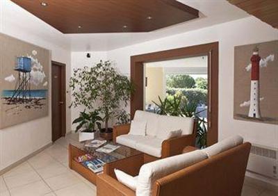 фото отеля Hotel Estuaire