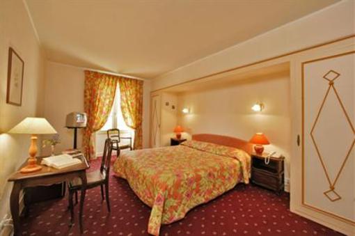 фото отеля Hotel Restaurant Le Cro-Magnon