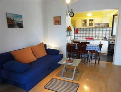 фото отеля Apartmani Srsen