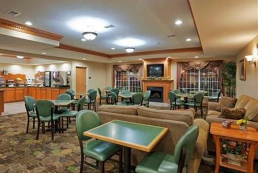 фото отеля Holiday Inn Express Hotel & Suites Defiance