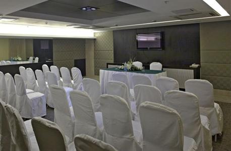 фото отеля Country Inn & Suites Gurgaon Sector 29