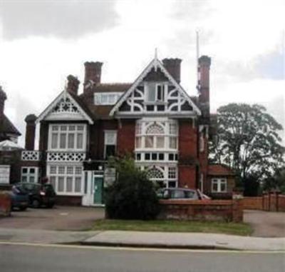фото отеля Kingswood Hotel Maidenhead