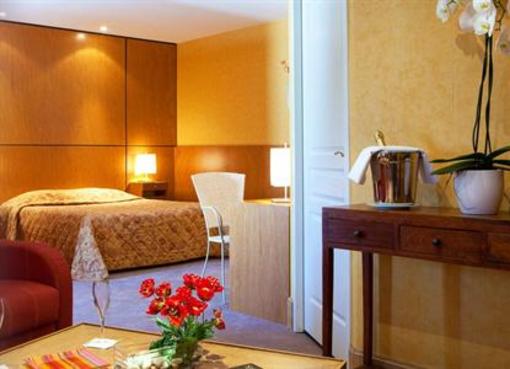 фото отеля Hotel L'oree Des Vignes Gilly-les-Citeaux