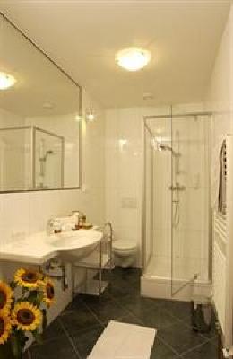 фото отеля Kramer Hotel