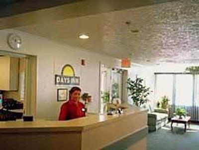 фото отеля Days Inn & Suites Sugarland Houston Stafford