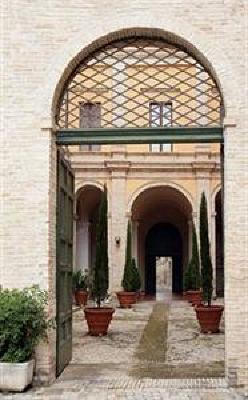 фото отеля Palazzo Servanzi Confidati Hotel San Severino Marche