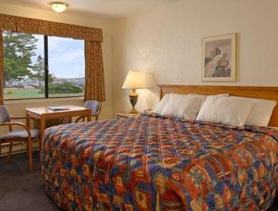 фото отеля Days Inn Mackinaw City-Lakeview