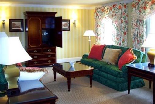 фото отеля Shore Lodge