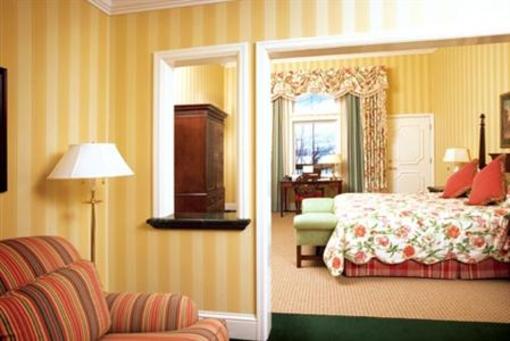 фото отеля Shore Lodge