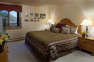 фото отеля Stonebridge Inn