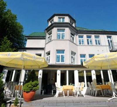 фото отеля Waldhaus Langenbrahm Hotel
